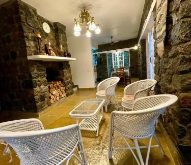 Elappara Villa | Semni Escape Plantation Bungalow-Vagamon