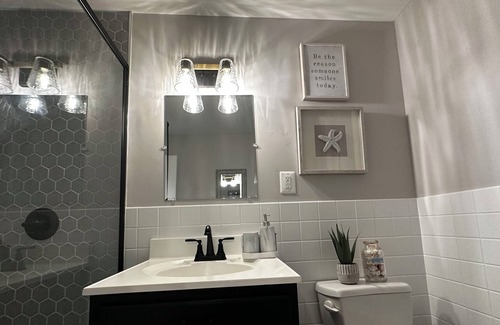 Annapolis Casa | Semper Fi guest home 2 mins away from Annapolis Harbour Center!