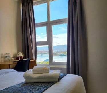 Lapu-Lapu Hotel | Sempre Premier Inn - MACTAN AIRPORT HOTEL