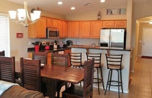 San Tan Valley Casa | ¡Sensacional casa totalmente amueblada en el valle de San Tan en la comunidad de Johnson Ranch!