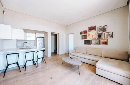 Green Point Villa | Sensational Views from Springbok Rd in Cape Town