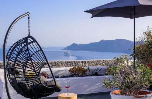 Oia Villa | Sensia villa with Hot tub and Caldera View