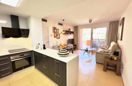 Torre-Pacheco Apartamento | Sentido Suite - Mar Menor Golf Resort