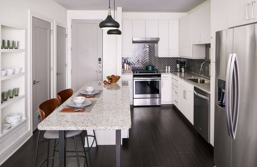 East Cesar Chavez Apartamento | Sentral East Austin at 1614 E. Sixth