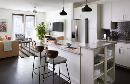 East Cesar Chavez Apartamento | Sentral East Austin at 1614 E. Sixth