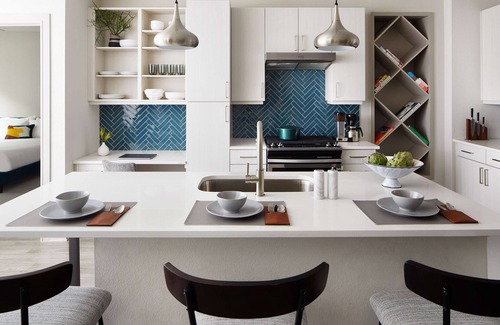 East Cesar Chavez Apartamento | Sentral East Austin at 1614 E. Sixth