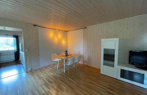 Sorreisa Municipality Apartamento | Sentral og romslig leilighet nært Senja