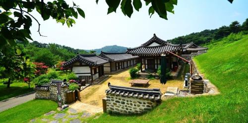 Seocheon Casa | Seocheon Munmun Traditional Hotel
