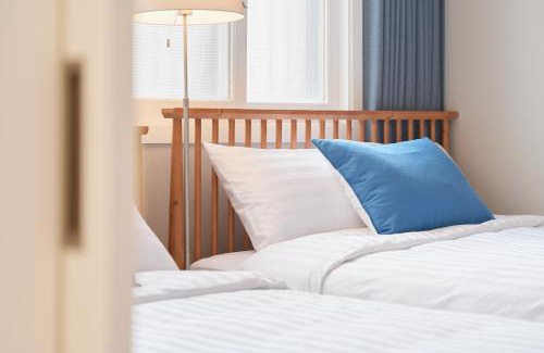 Gongdeok-dong Apartamento | Seodam Stay - 8 Min Walk from Seoul Station Well-Connected #Hongdae #DDP