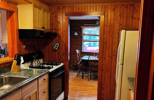 Lake Harmony Cabaña | September Special - Weekend & Weekday rates