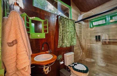 Bueno Brandao Cabina | Sequoia Casa na Árvore, Vila Mágica