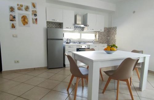 Mondragone Apartamento | Serao House, 2 piano in centro