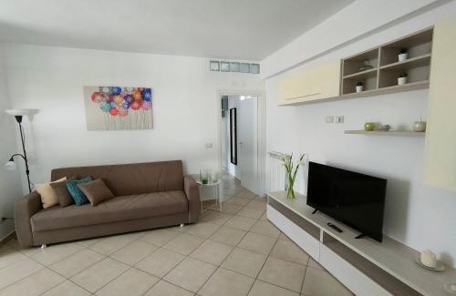 Mondragone Apartamento | Serao House, 2 piano in centro