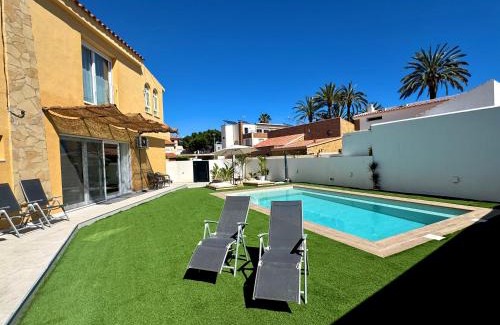Benicarlo Villa | Serena Villa