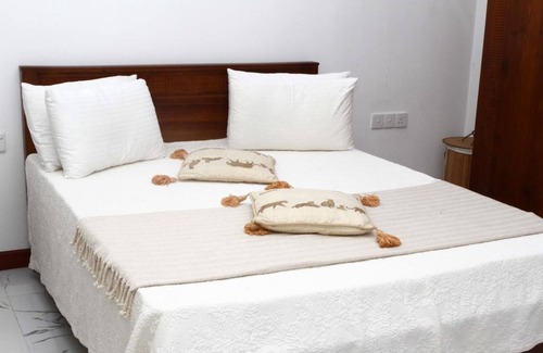 Thalapathpitiya Cama Y Desayuno | Serendib Villa 7 Colombo