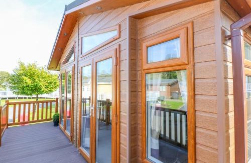 Narberth Casa | Serendipity - Heritage Park
