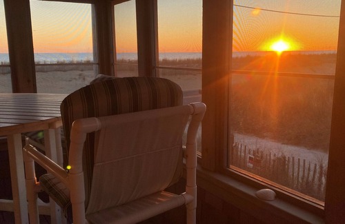 Kitty Hawk Cabaña | Serendipity Outer Banks: cabaña semi-frente al mar en Kitty Hawk + Dog Friendly