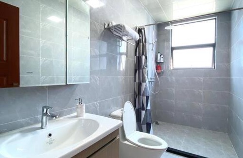 Mikocheni Apartamento | Serene 2 Bedroom Apartment With Swimming Pool&Gym