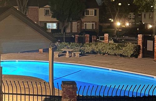 Bostonia Condominio | Serene 2-bedroom condo with Pool in El Cajon