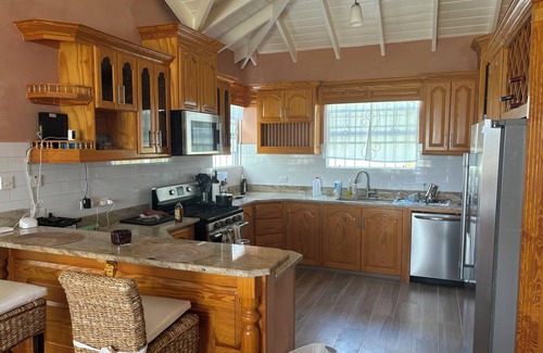 Bayfield Casa | Serene 2-bedroom house in St Phillip, Barbados , with lush landscape, sea views
