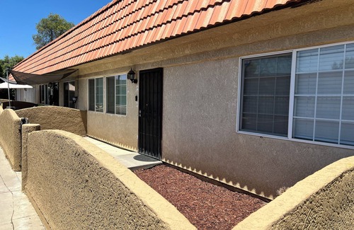 Fresno Condominio | Serene 2bed/1bath condo with parking