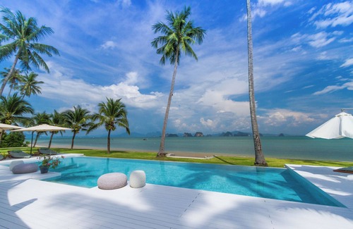 Ko Yao Villa | Serene 2BR Beachfront Villa near Pasai Beach