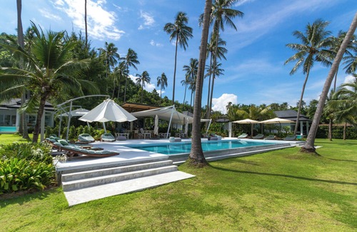 Ko Yao Villa | Serene 2BR Beachfront Villa near Pasai Beach