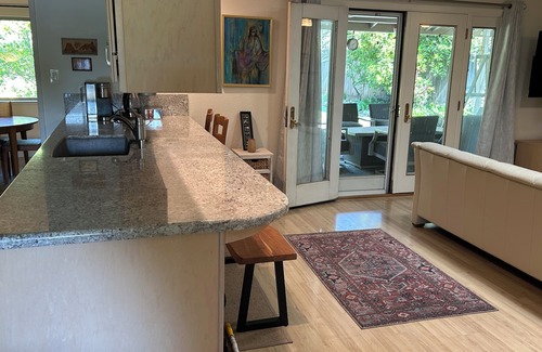 Covell Park Casa | Serene 3BR Oasis in Davis: Bike-Friendly Haven Near UC Campus