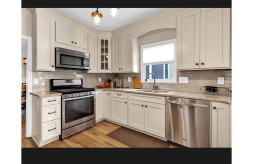 Woodside Cotton Mill Village Historic District Casa | Serene 4-bedroom house in Greenville with WiFi
