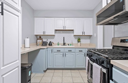 Tinley Park Casa | Serene 4BR Oasis in Tinley Park