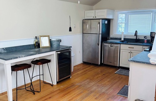 Milton Cabaña | Serene beach cottage a short walk from beautiful Broadkill Beach. Pet friendly!