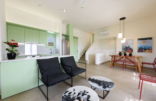 Naxos Casa | Serene Beach Villa With 2 Pools & Hot Tubs: Ideal For Reunions & Privacy| Plioni