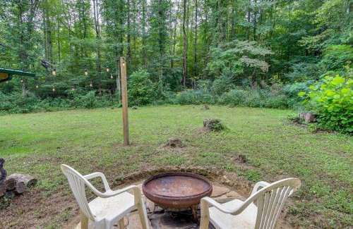 Briceville Casa | Serene Briceville Vacation Rental Cabin with Grill!