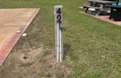 Carrabelle Alquiler De RV | Serene campground in Carrabelle for a peaceful getaway