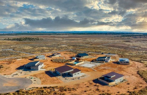 Kanab Casa | Serene Desert Hideaway l Sego Lily by Stay