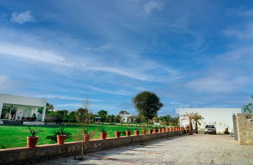 Jaipur District Villa | Serene environment with lush green garden. Pollution free environment