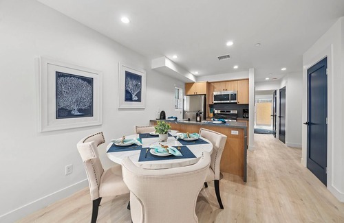 Hollywood Casa | Serene Escapes Hollywood