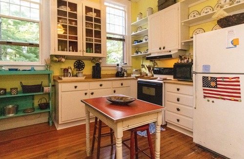 Flat Rock Casa | Serene Flat Rock Farmhouse Getaway