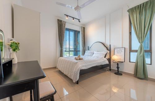Brinchang Apartamento | Serene French Family Retreat with Sunrise View