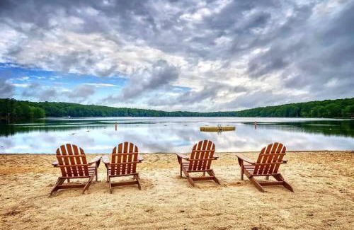 Gouldsboro Casa | Serene & Fun Family Gem ~ Big Bass Lake Community!