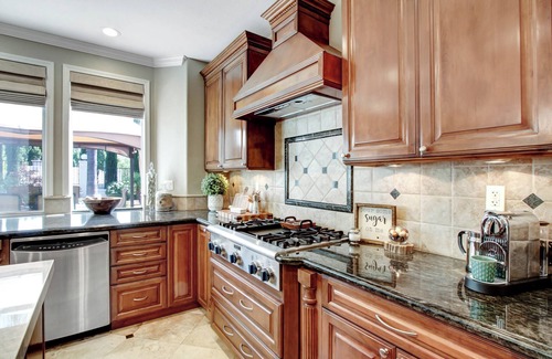 Granada Hills North Casa | Serene Granada Hills Oasis in Los Angeles- 4 Bed+Bonus Room+Office