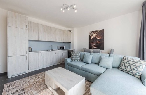 Sakës Apartamento | Serene Haven Talea by PikHost