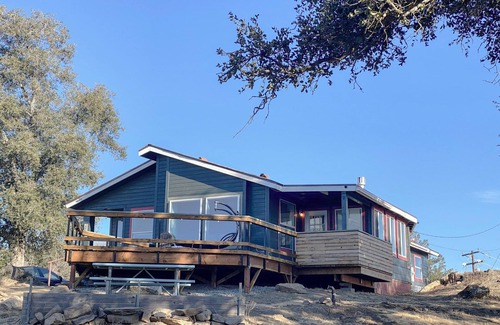 Julian Casa | Serene Hilltop Retreat,Jacuzzi,Near Julian DT,Stunning Natural Views&Cozy beds