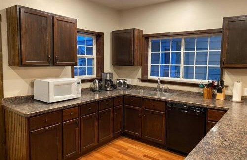 Ellis Historical District Casa | Serene Home One Block From Lake Michigan