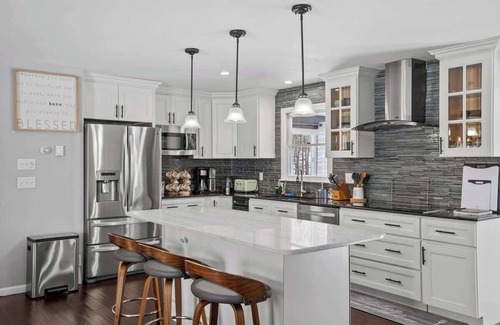 Laconia Casa | Serene Lakeside Retreat Near Gunstock