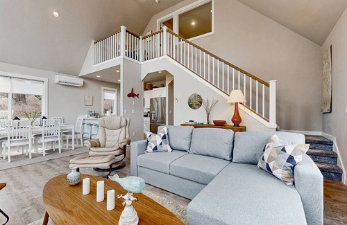 Lummi Island Casa | Serene Lummi Island Retreat with hot tub, stunning water & Mt. Baker Views