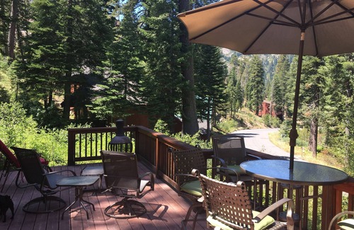 Alpine Meadows Casa | Serene Mountain Retreat in Alpine Meadows – Minutes from Tahoe Palisades