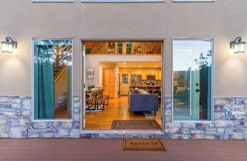 Bailey Casa | Serene Mtn Retreat 360° Views Patios Hot Tub