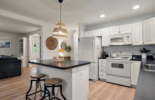 Ocean Pines Casa | Serene Ocean Pines Cottage - Great for families & close to all area attractions!