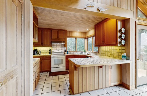 Sea Ranch Casa | Serene, ocean view, hillside home w/grill + shared pool, sauna, tennis courts